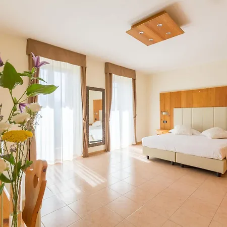 Farm stay Agritur Eden Marone